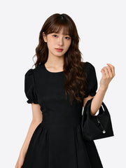 Nylon bags can be used as handbags or shoulder bags R31021