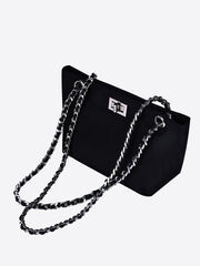 Large capacity nylon shoulder bag R31027