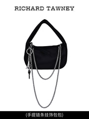 Nylon bags can be used as handbags or shoulder bags R31017